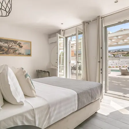 Mikon Luxury * Alikí